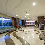 Θέρετρο Sea Shell & 5*
