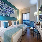 Sea Shell & Semesteranläggning (resort)