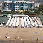 Semesteranläggning (resort) Sea Shell & 5*