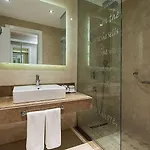 منتجع Sea Shell & 5*
