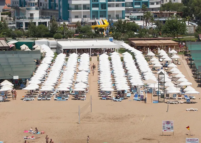 Üdülőközpont Sea Shell & 5*